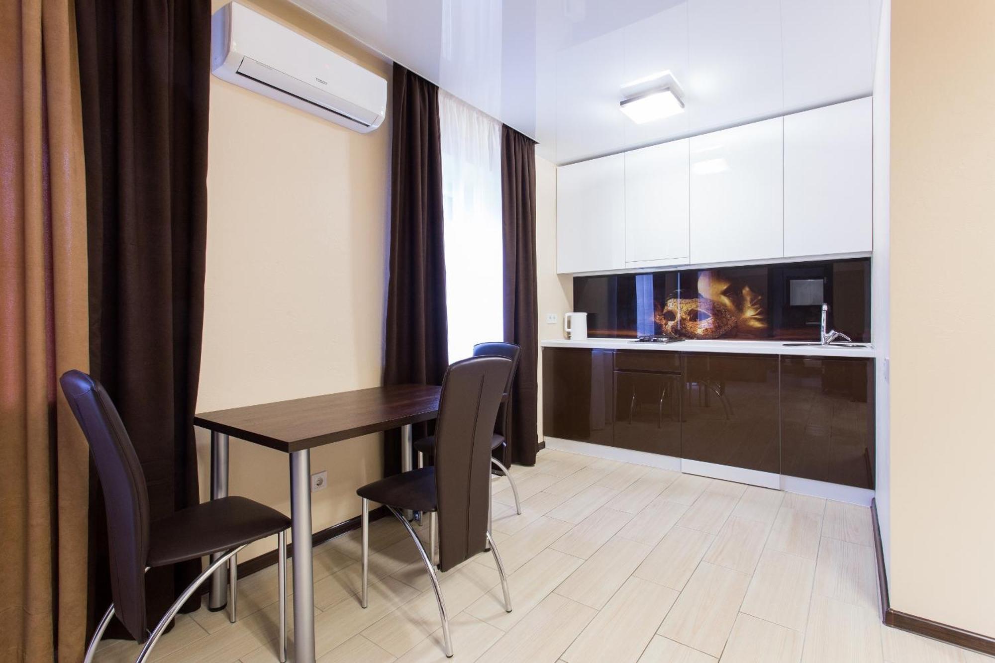 Luxury One Bedrooms 23 August Κχαρκίβ Εξωτερικό φωτογραφία